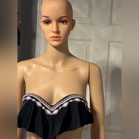 Strapless with pushup swim top. - Picture 2 of 6